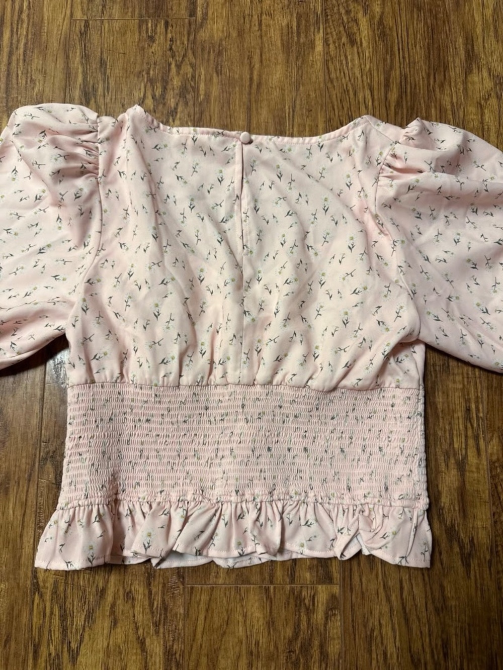 Backyard Roses Anna Crop Top Size Medium - Picture 7 of 10